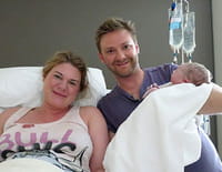 4 bébés par seconde : Naissance en famille